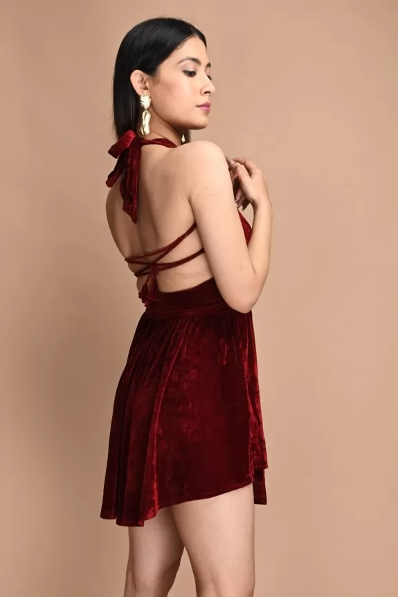 Nightshade shop velvet dress