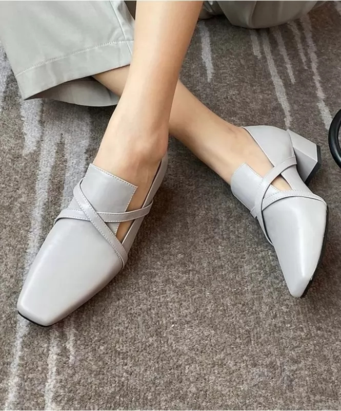 The shade of grey heels