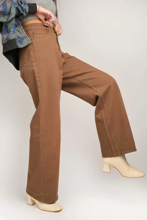 Brown Split Hem Straight Leg Jeans | PrettyLittleThing USA