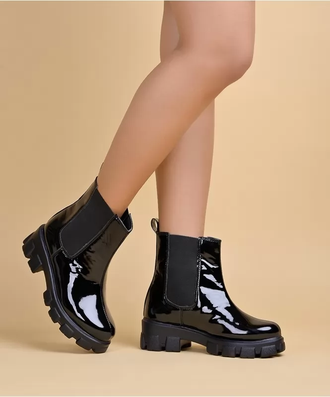 Chunky patent chelsea boots online