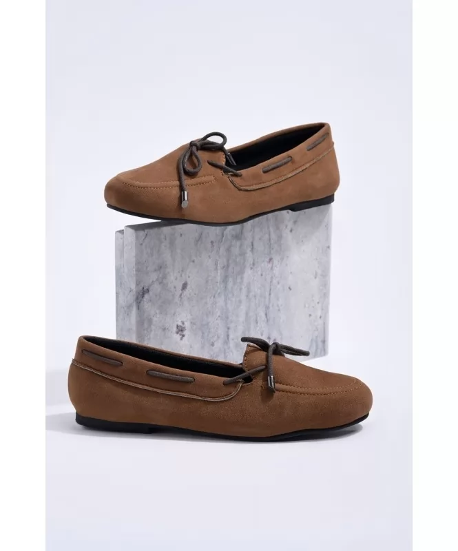 Basic brown suede loafers