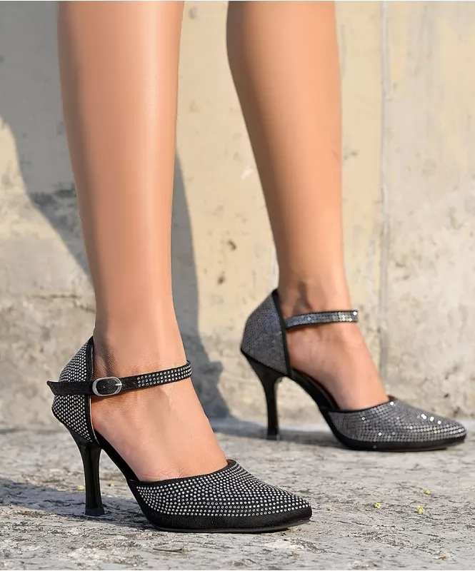 The mini rhinestone black heels