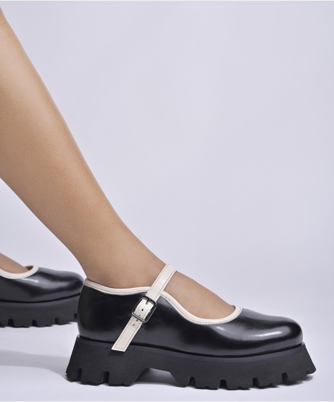 Street style store shoes sale