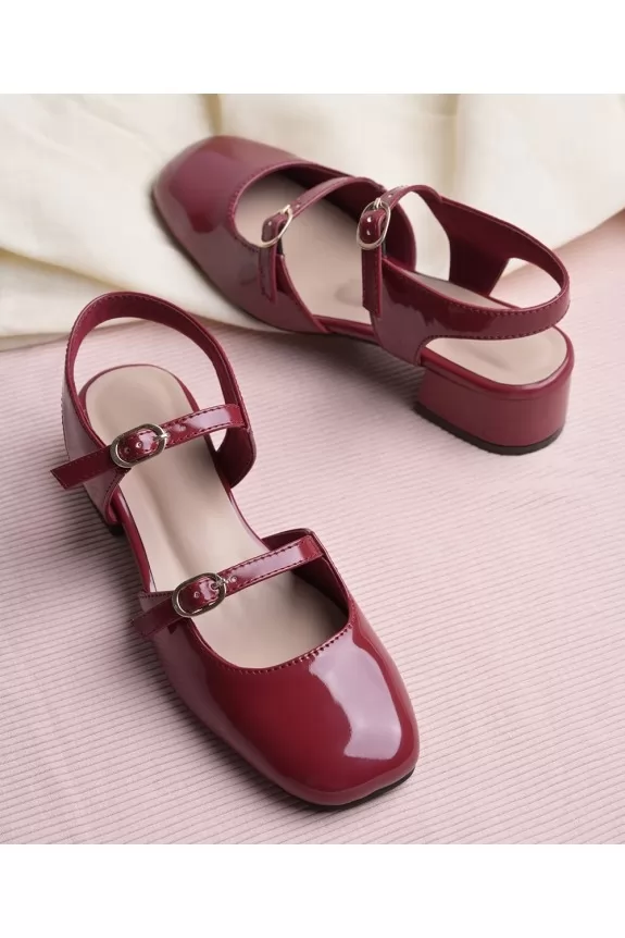 Shades of maroon dual strap heel 
