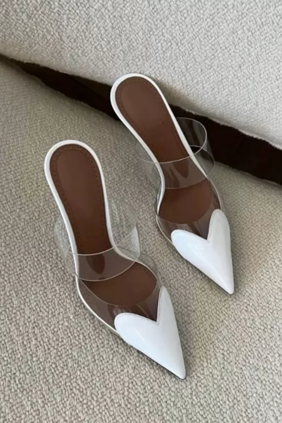 Chic Heart Pointed Heels